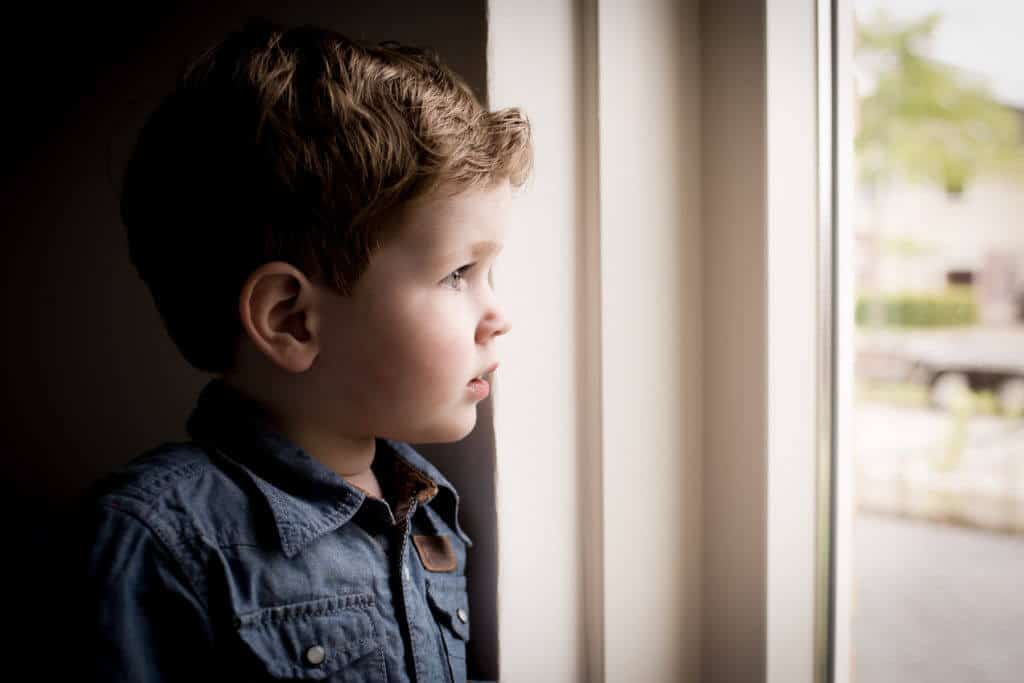Fotoshoot kind Borne portret door kinderfotograaf Grietje Mesman