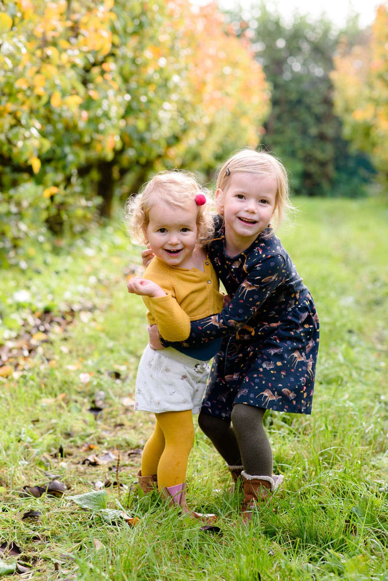 Fotoshoot kinderen bij Landgoed Olmenhorst in Lisserbroek door kinderfotograaf Grietje Mesman