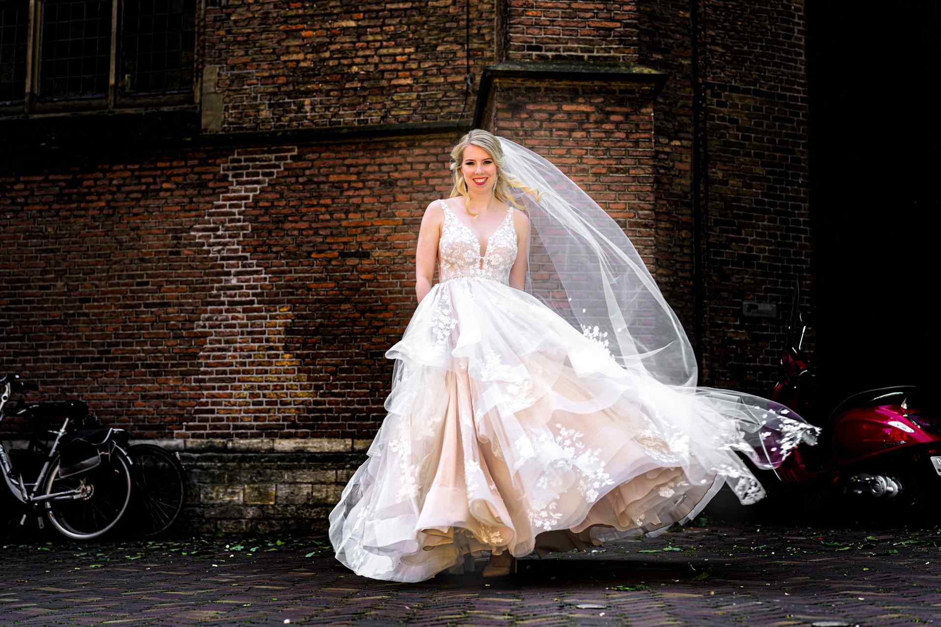 Bruid Den Haag trouwen huwelijk, bruidsfotografie door fotograaf Grietje Mesman