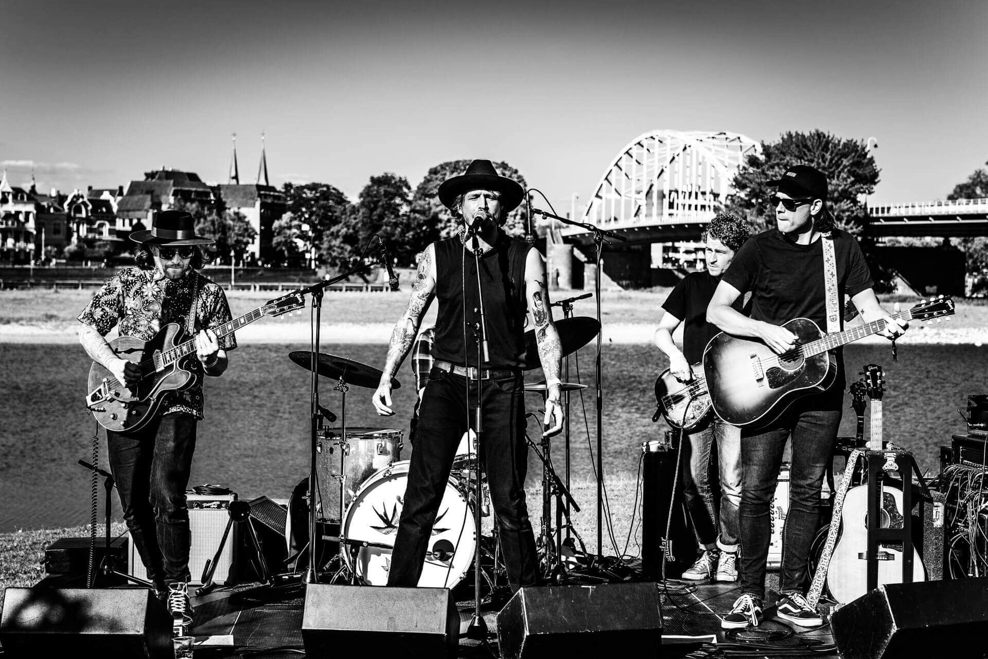 Rob Dekay IJssel Deventer skyline